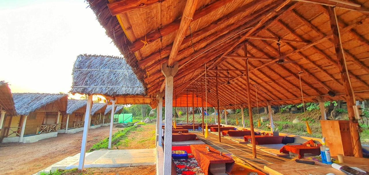 Lazy Panda Hotel Hampi Ngoại thất bức ảnh