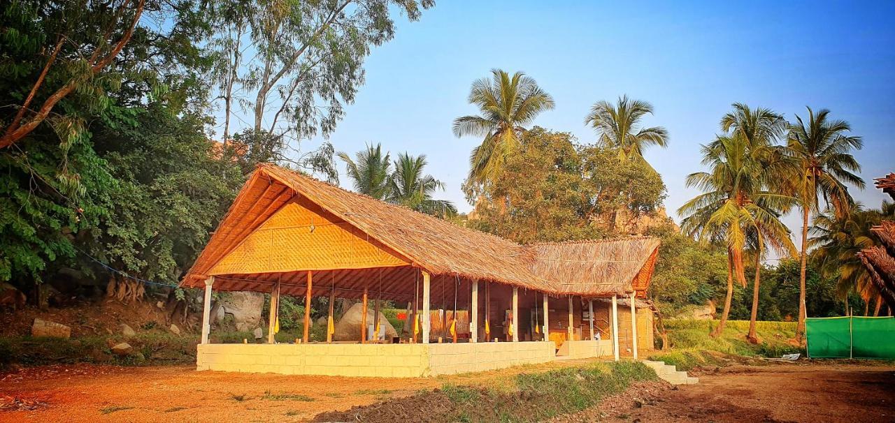 Lazy Panda Hotel Hampi Ngoại thất bức ảnh