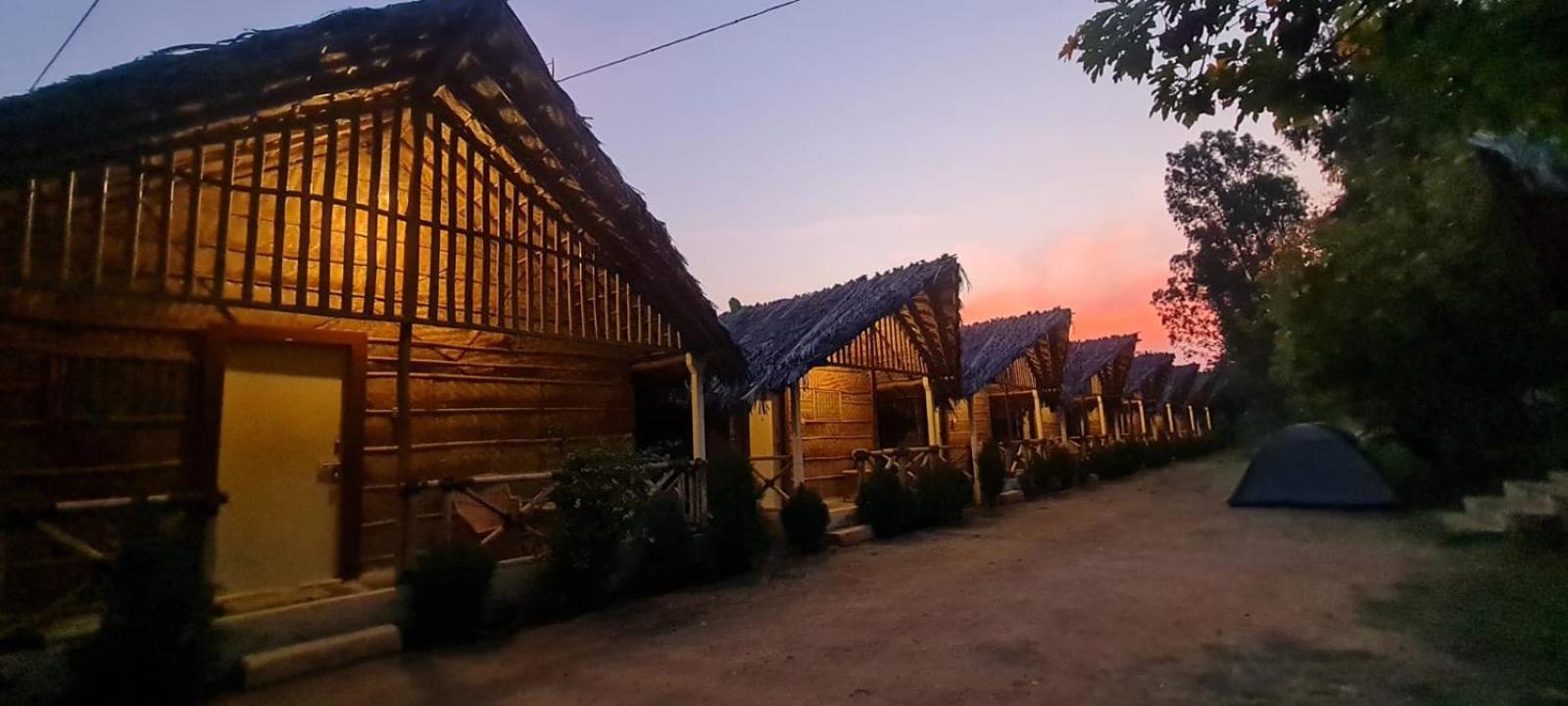 Lazy Panda Hotel Hampi Ngoại thất bức ảnh