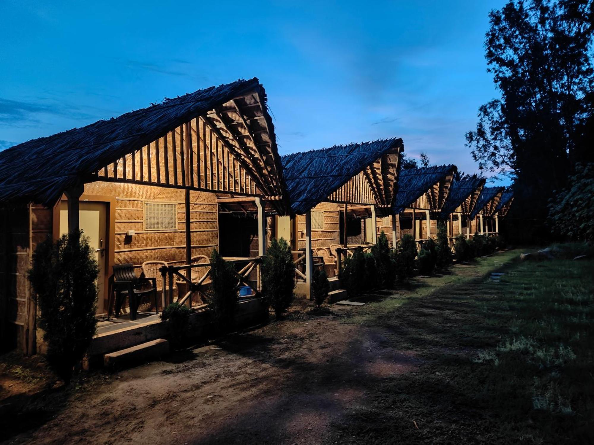 Lazy Panda Hotel Hampi Ngoại thất bức ảnh